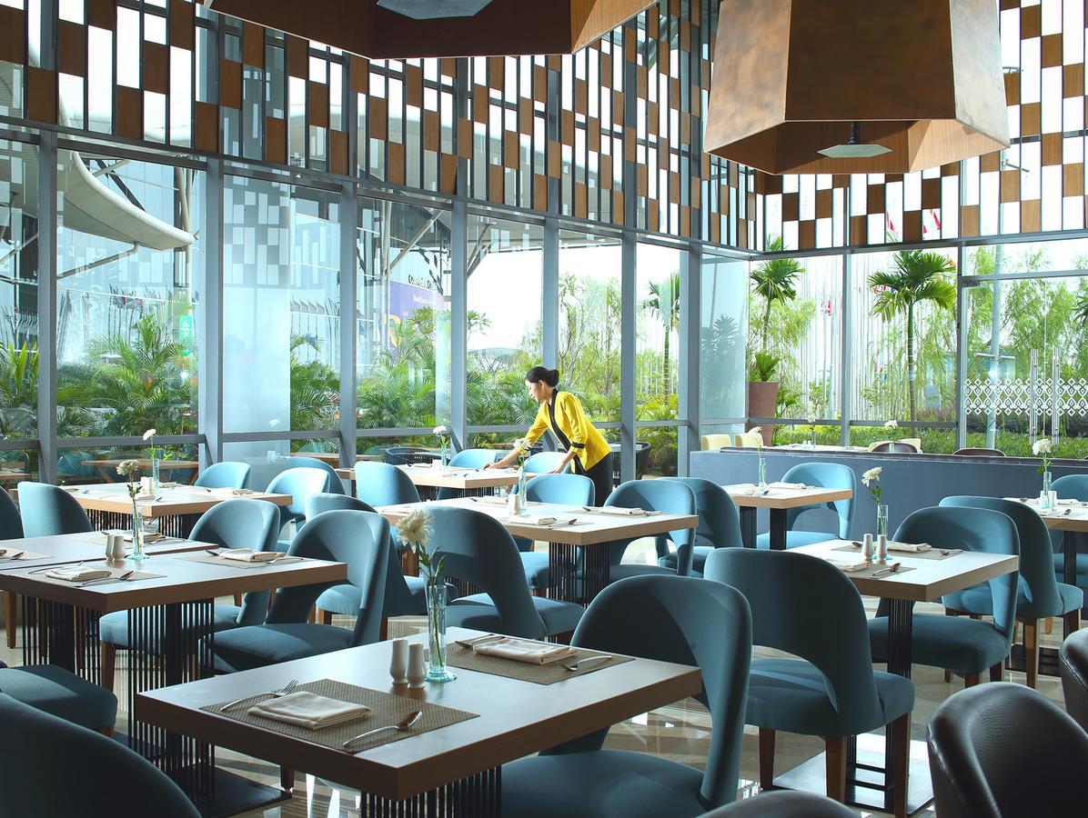 Hotel Santika Premiere Ice - Bsd City Serpong Exteriér fotografie