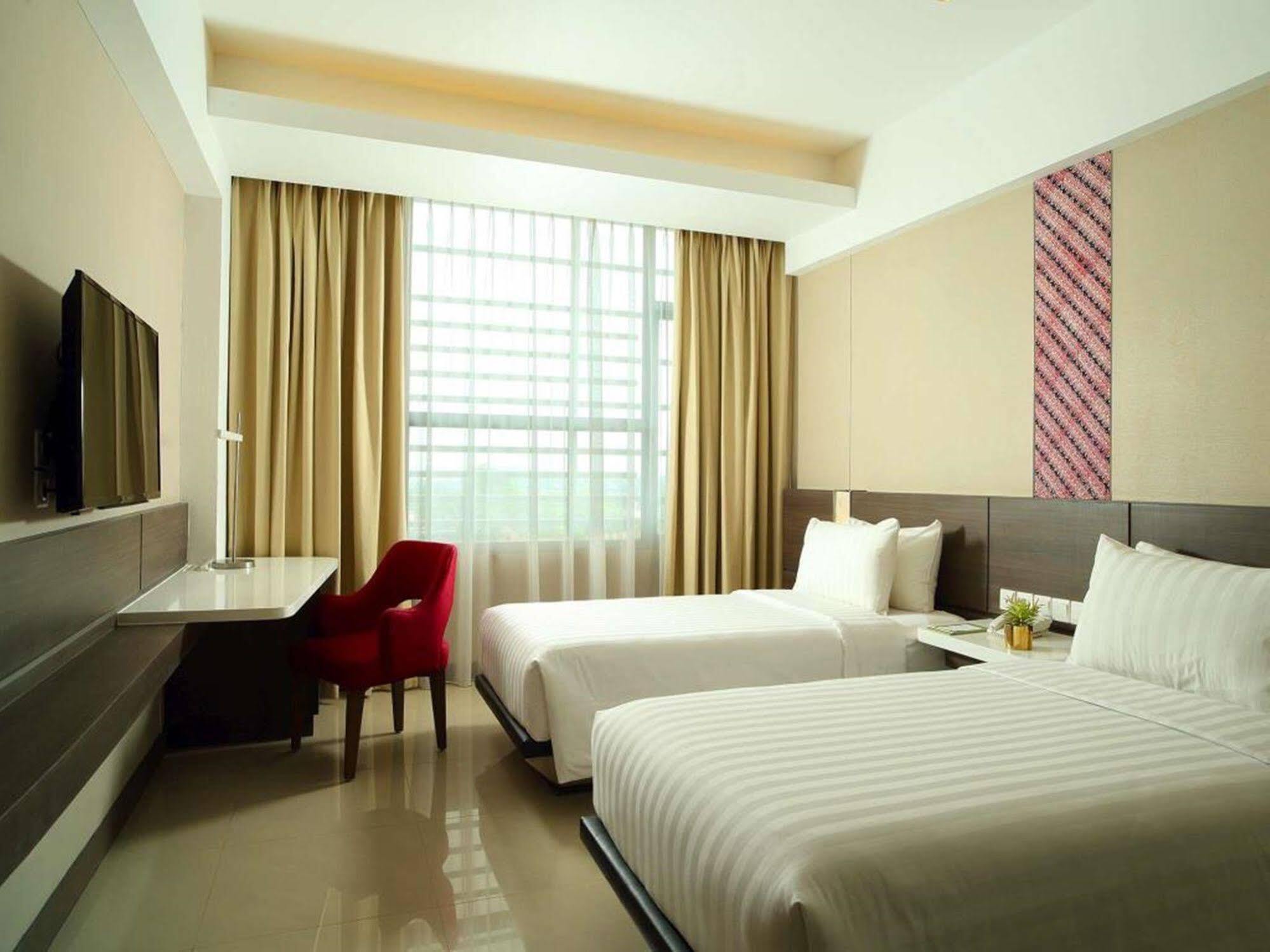 Hotel Santika Premiere Ice - Bsd City Serpong Exteriér fotografie