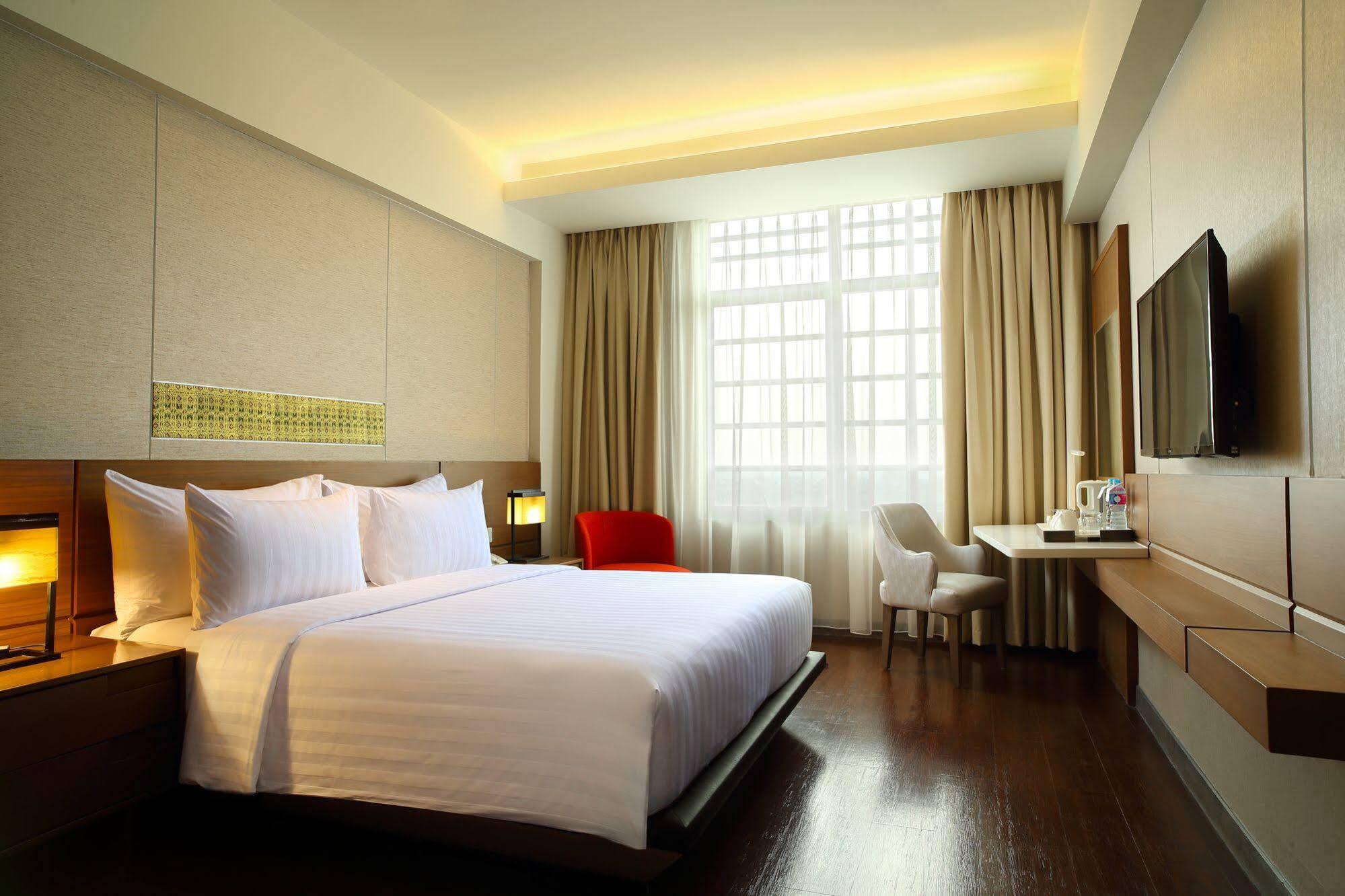 Hotel Santika Premiere Ice - Bsd City Serpong Exteriér fotografie